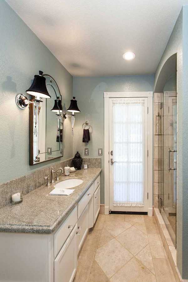 traditional bathroom with tile flooring